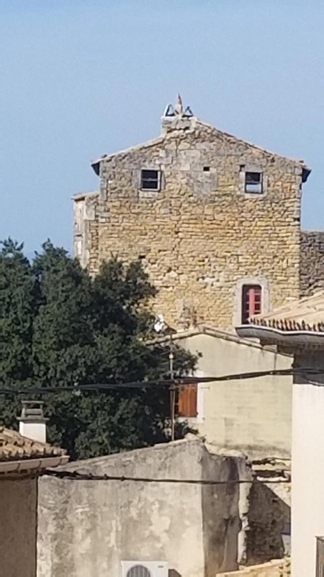 Chambre D'Hote La Petite Maison Du Puits Bollene Exterior photo